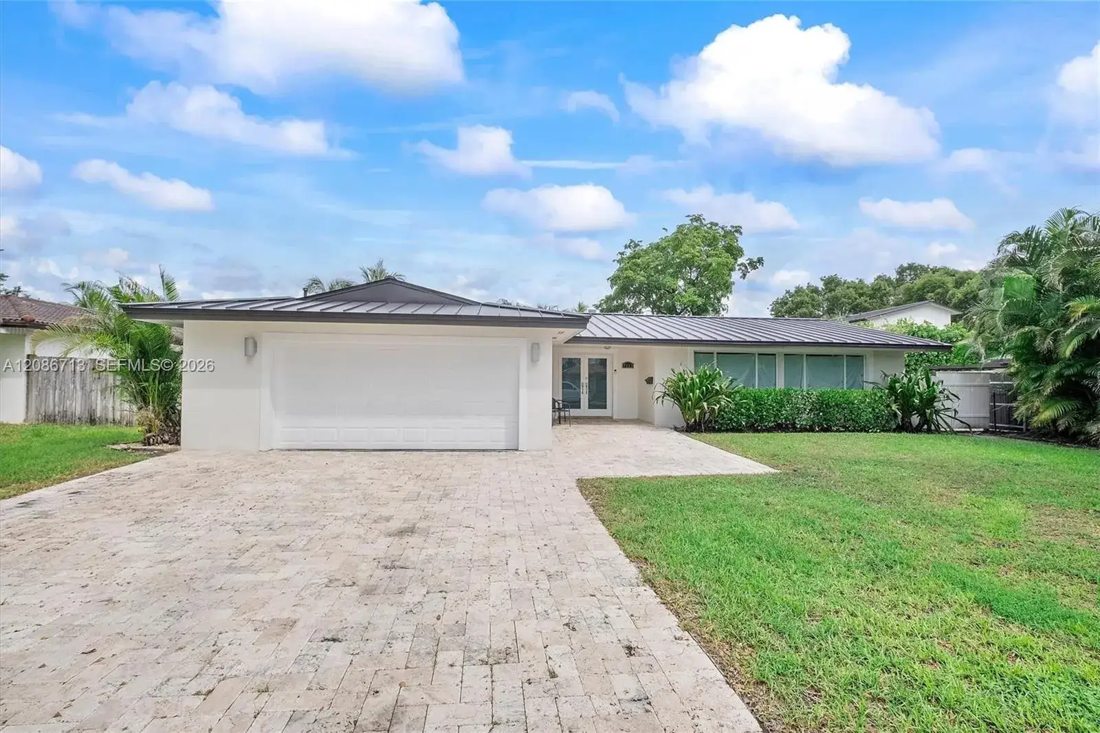 7111 Bamboo St, Miami Lakes FL 33014