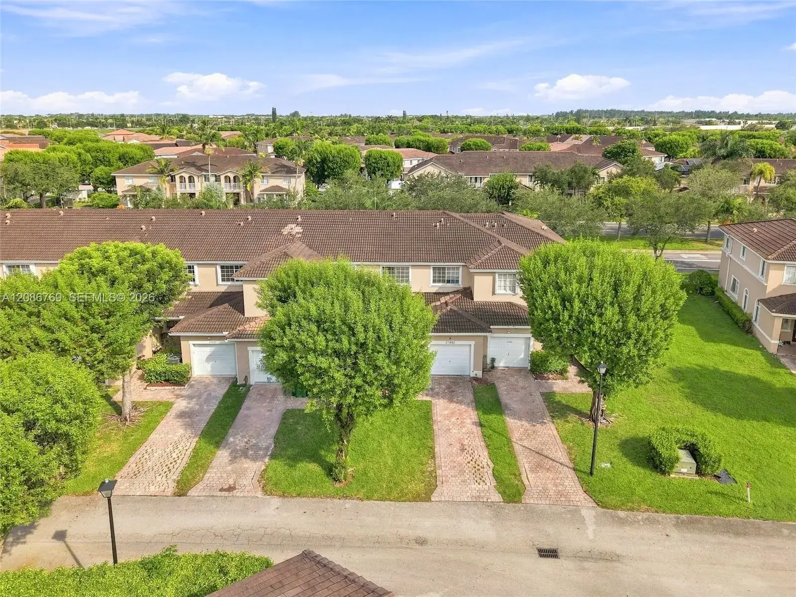 3 bedroom 2 bath Residential for sale at 27892 SW 140th Ave, Homestead FL 33032