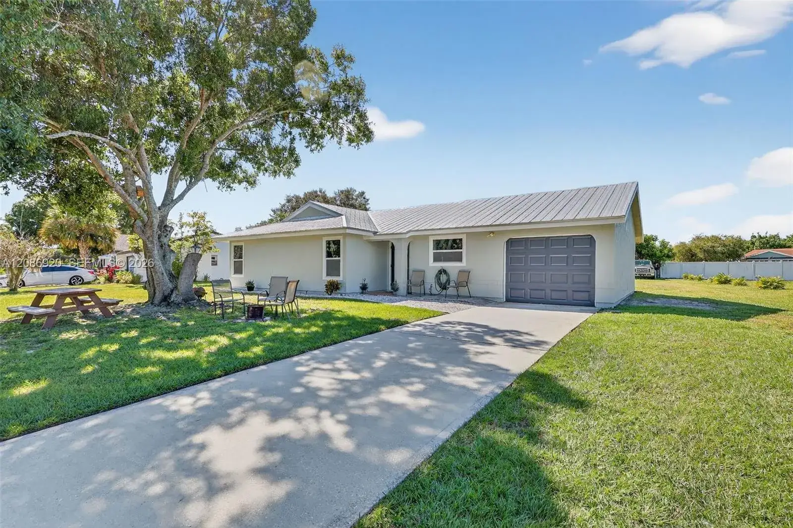 3 bedroom 2 bath Residential for sale at 1610 SE Burning Ln, Port St. Lucie FL 34952