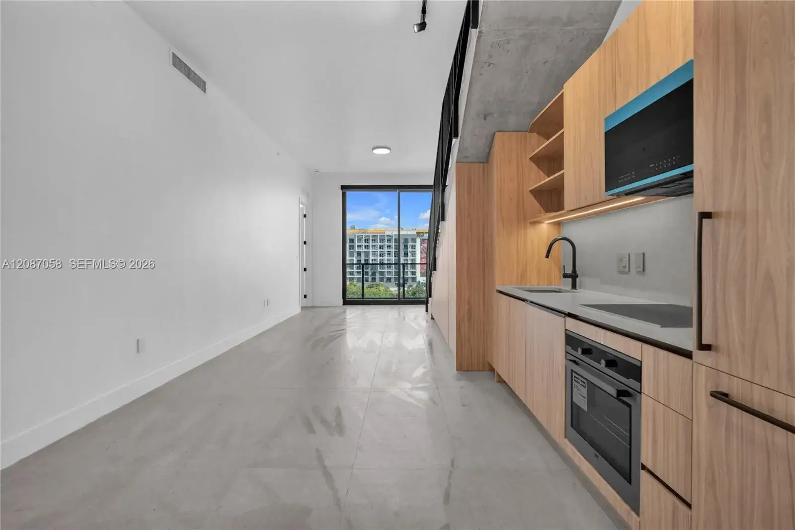 3 bedroom 3 bath Residential Lease for rent at 91 NW 27th St # 502, Miami FL 33127