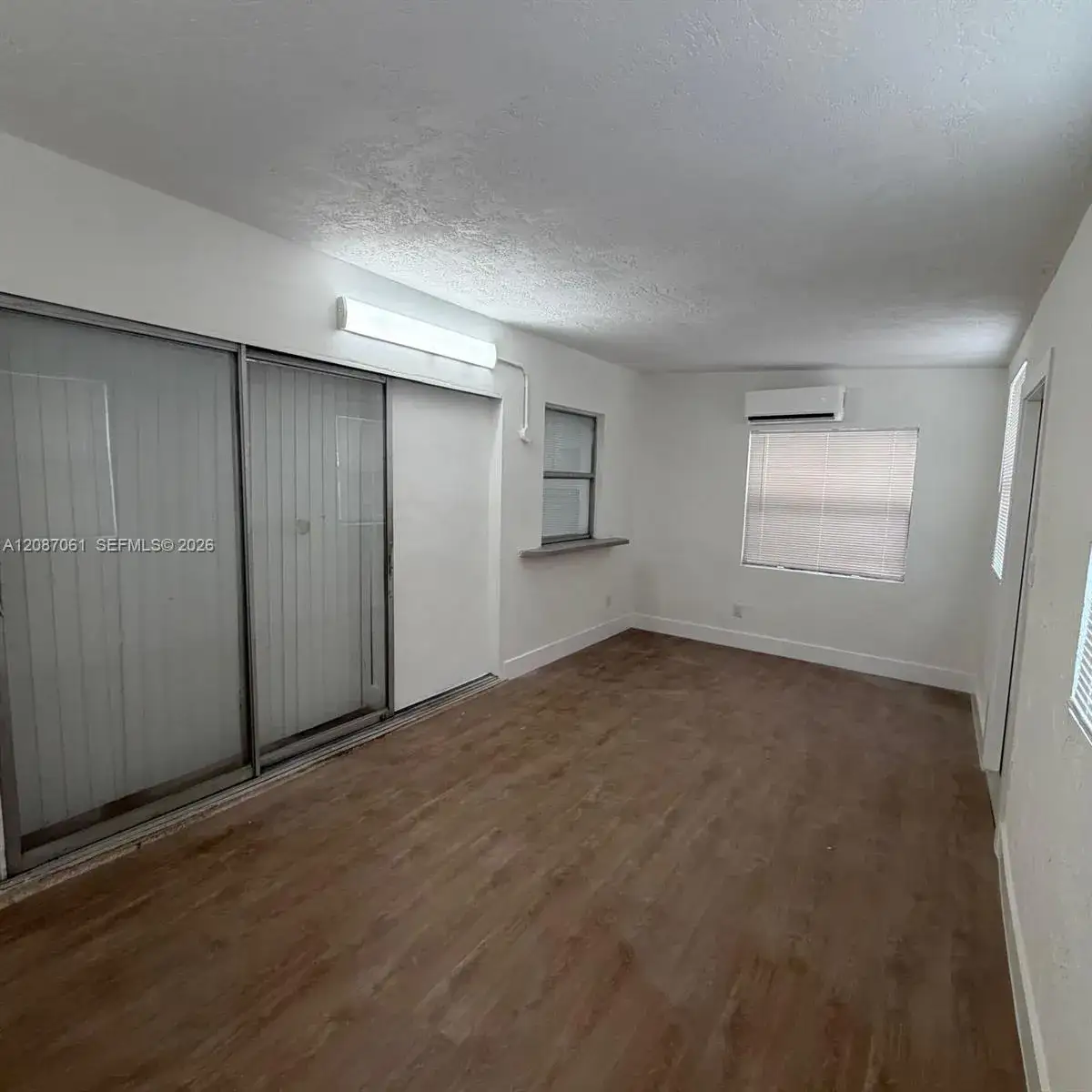 5 bedroom 2 bath Residential Lease for rent at 3932 NW 39th Ave, Lauderdale Lakes FL 33309