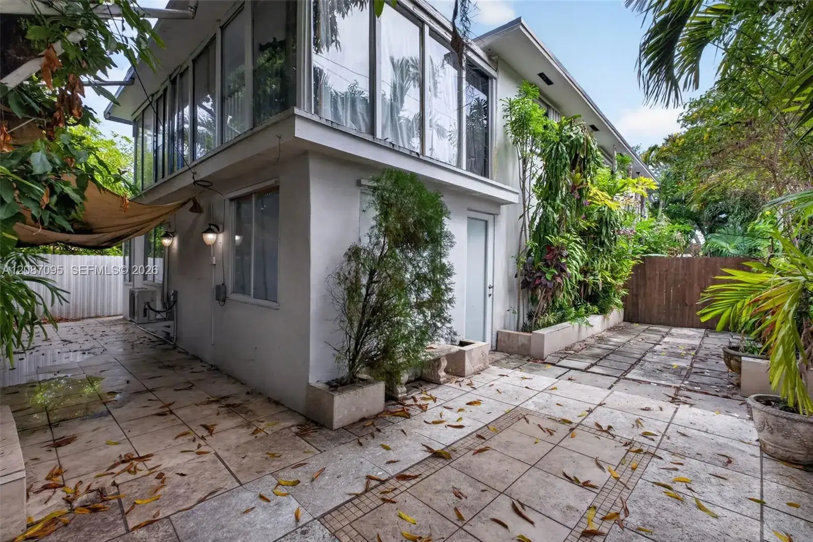 2 bedroom 1 bath Residential Lease for rent at 1055 SW 12th St # 1, Miami FL 33129