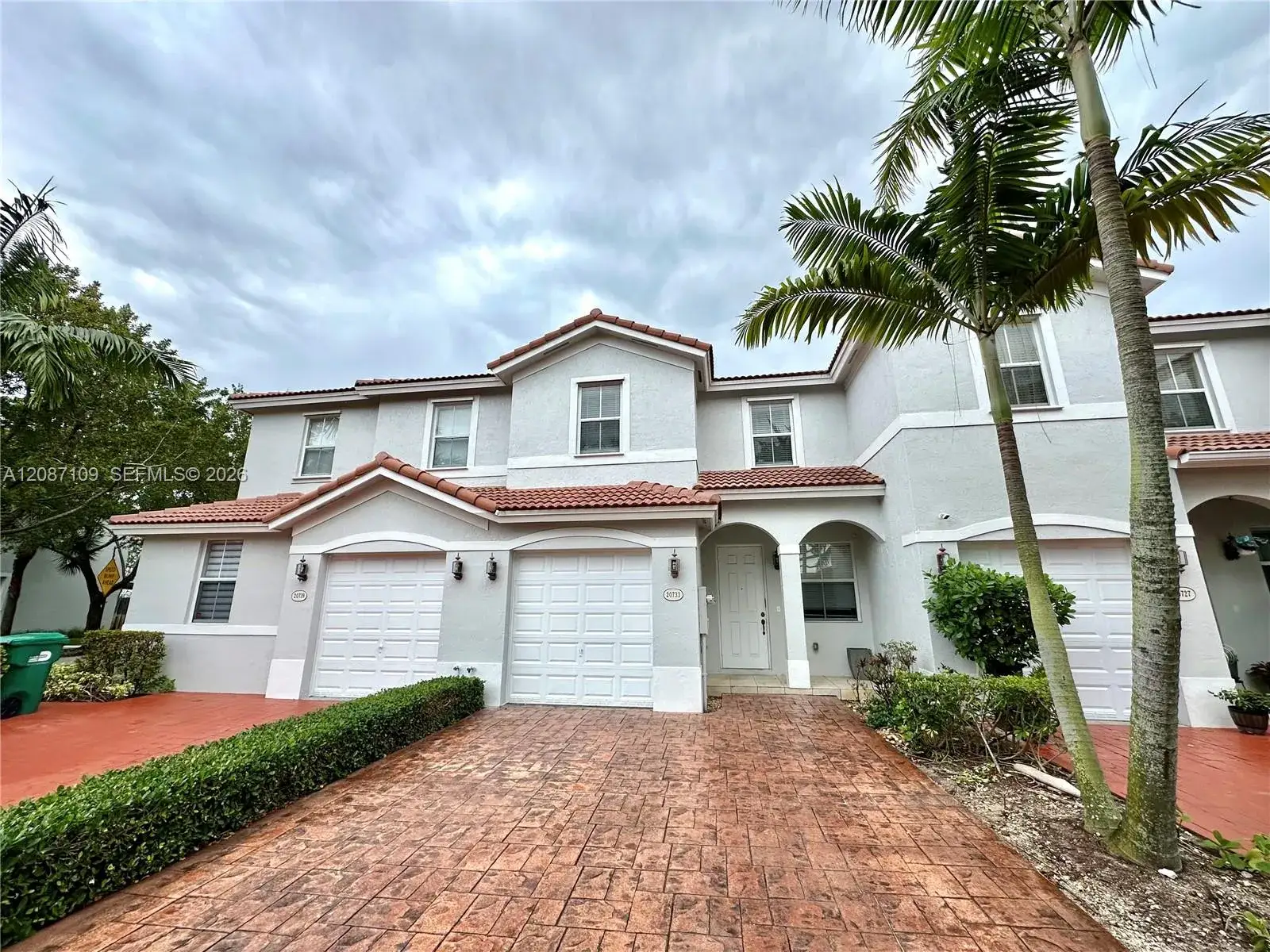 3 bedroom 2 bath Residential Lease for rent at 20733 NE 10th Ct, Miami FL 33179