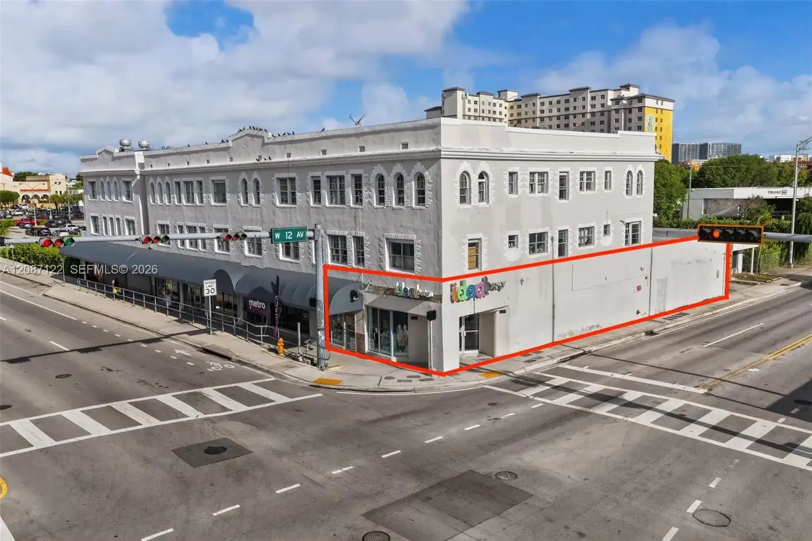 Commercial Sale for sale at 1203 W Flagler ST, FL 33135