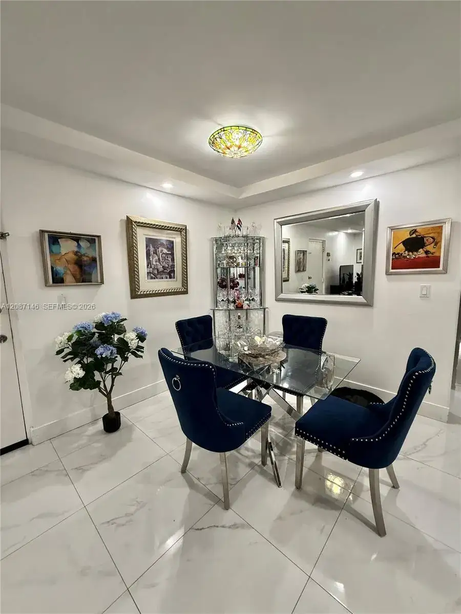 3 bedroom 2 bath Residential Lease for rent at 9441 SW 4th St # 301, Miami FL 33174