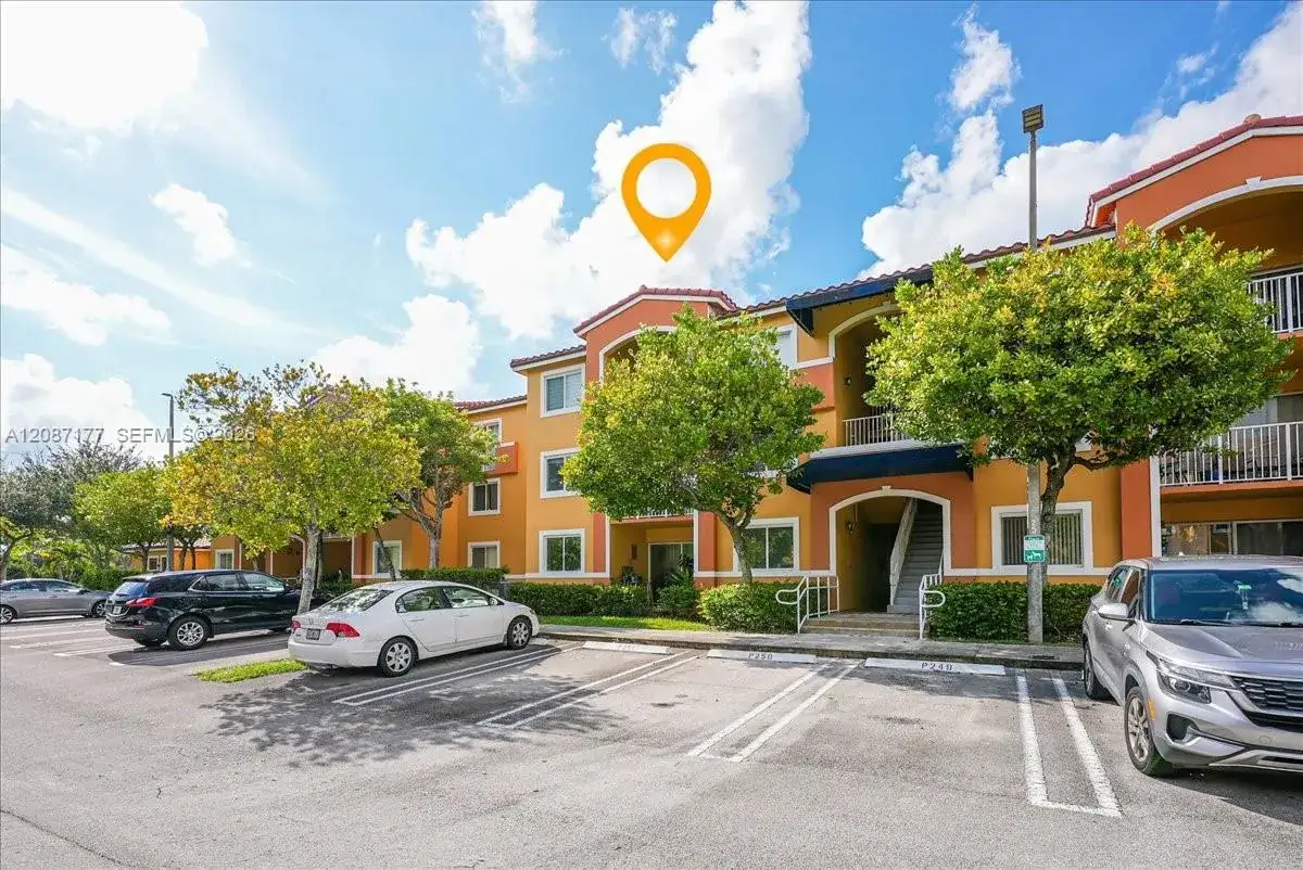 2 bedroom 2 bath Residential Lease for rent at 21000 SW 87th Ave # 204, Cutler Bay FL 33189