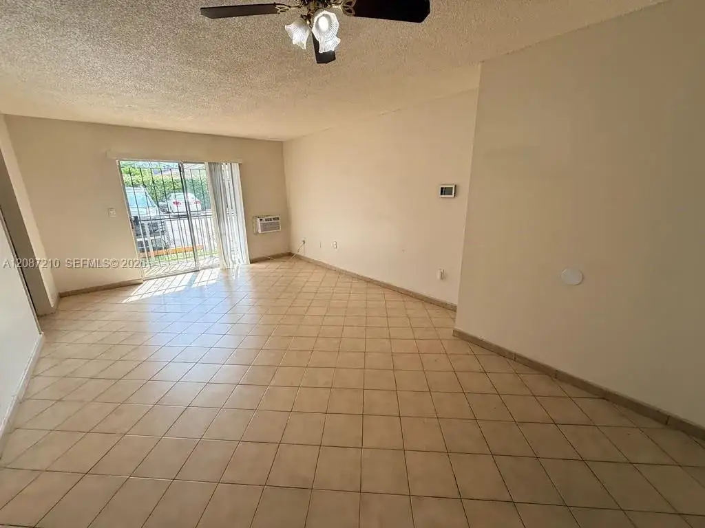 1 bedroom 1 bath Residential Lease for rent at 4713 NW 7th St # 1, Miami FL 33126