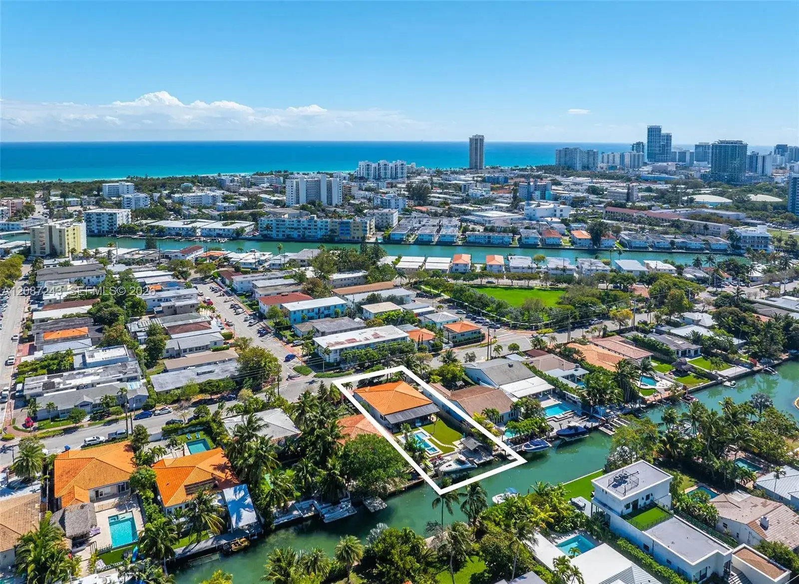 4 bedroom 2 bath Residential for sale at 7940 Hawthorne Ave, Miami Beach FL 33141