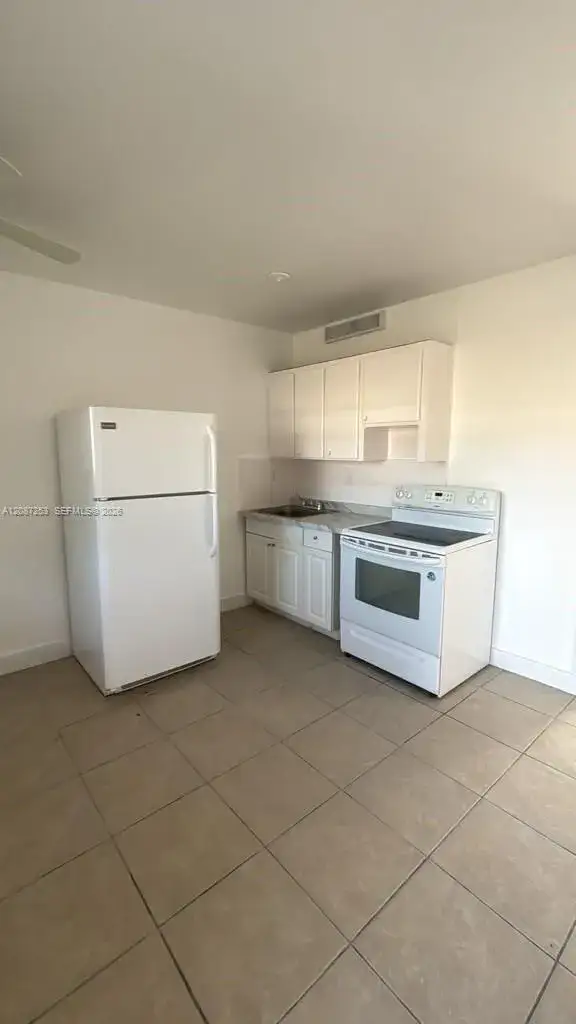 1 bedroom 1 bath Residential Lease for rent at 8450 NE Miami Ct # 5, Miami FL 33138