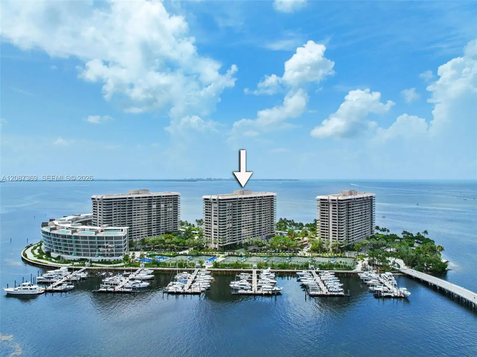 3 bedroom 2 bath Residential for sale at 2 Grove Isle Dr # B1402, Miami FL 33133