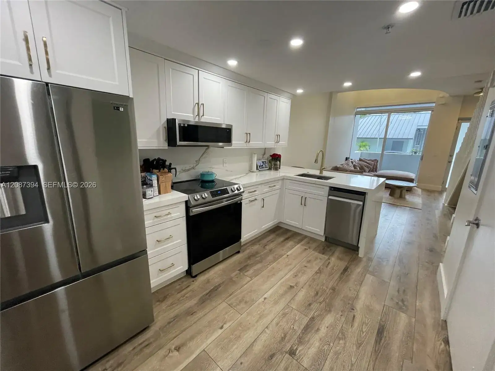1 bedroom 1 bath Residential for sale at 3339 Virginia St # 141, Miami FL 33133