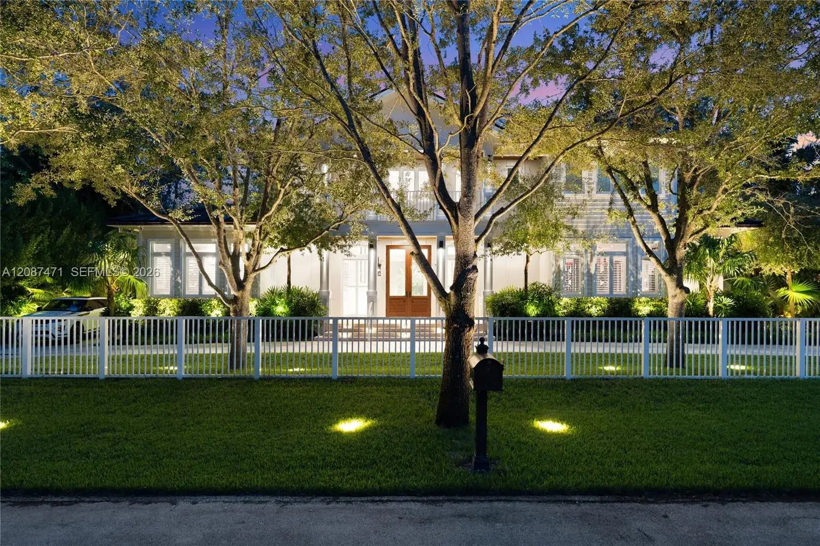 5 bedroom 6 bath Residential for sale at 7220 SW 125th St, Pinecrest FL 33156