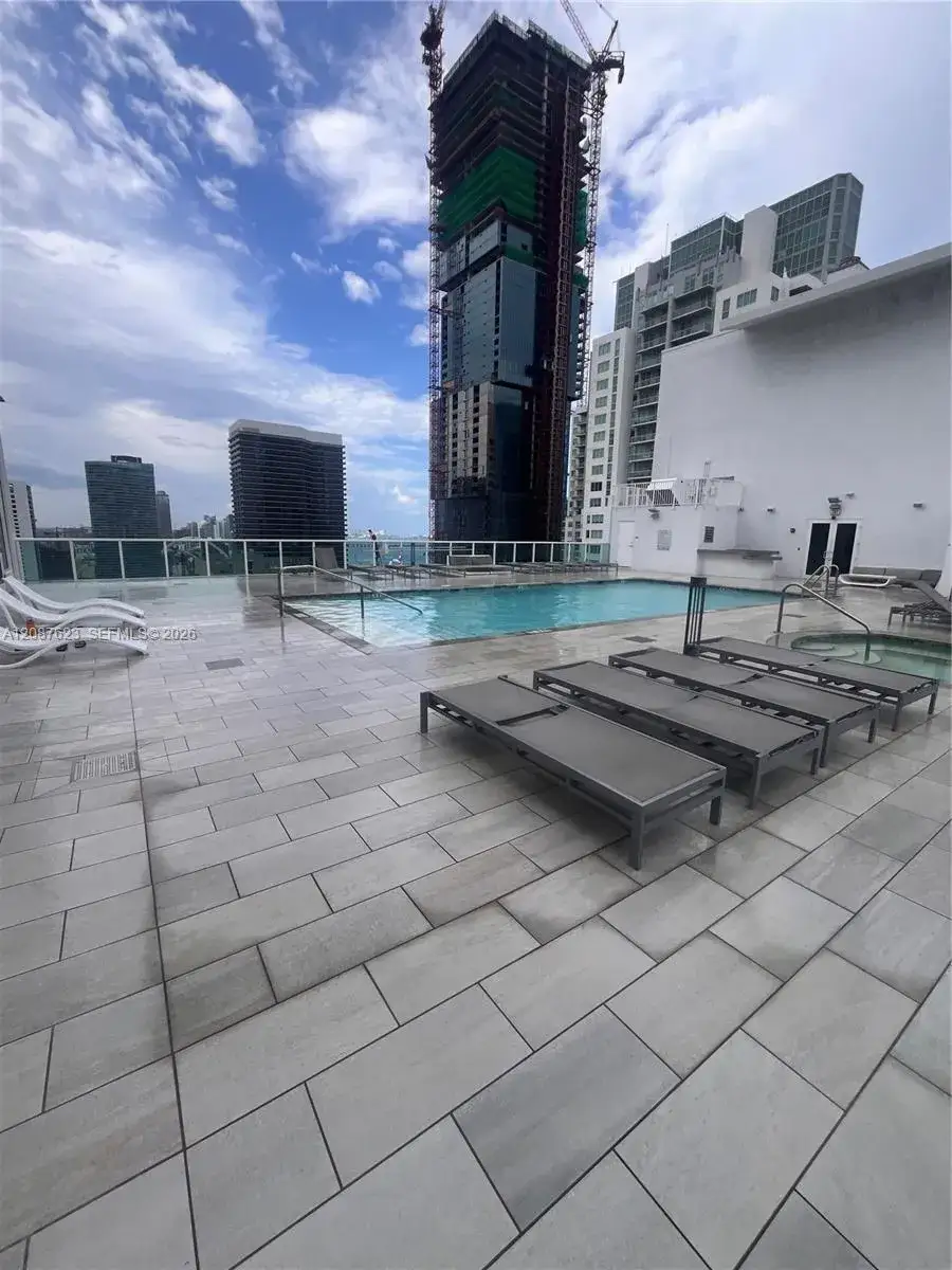 2 bedroom 2 bath Residential for sale at 133 NE 2nd Ave # 2301, Miami FL 33132