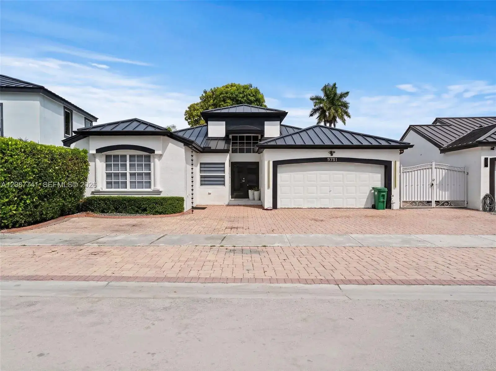 3 bedroom 3 bath Residential for sale at 9781 SW 155th Ave, Miami FL 33196