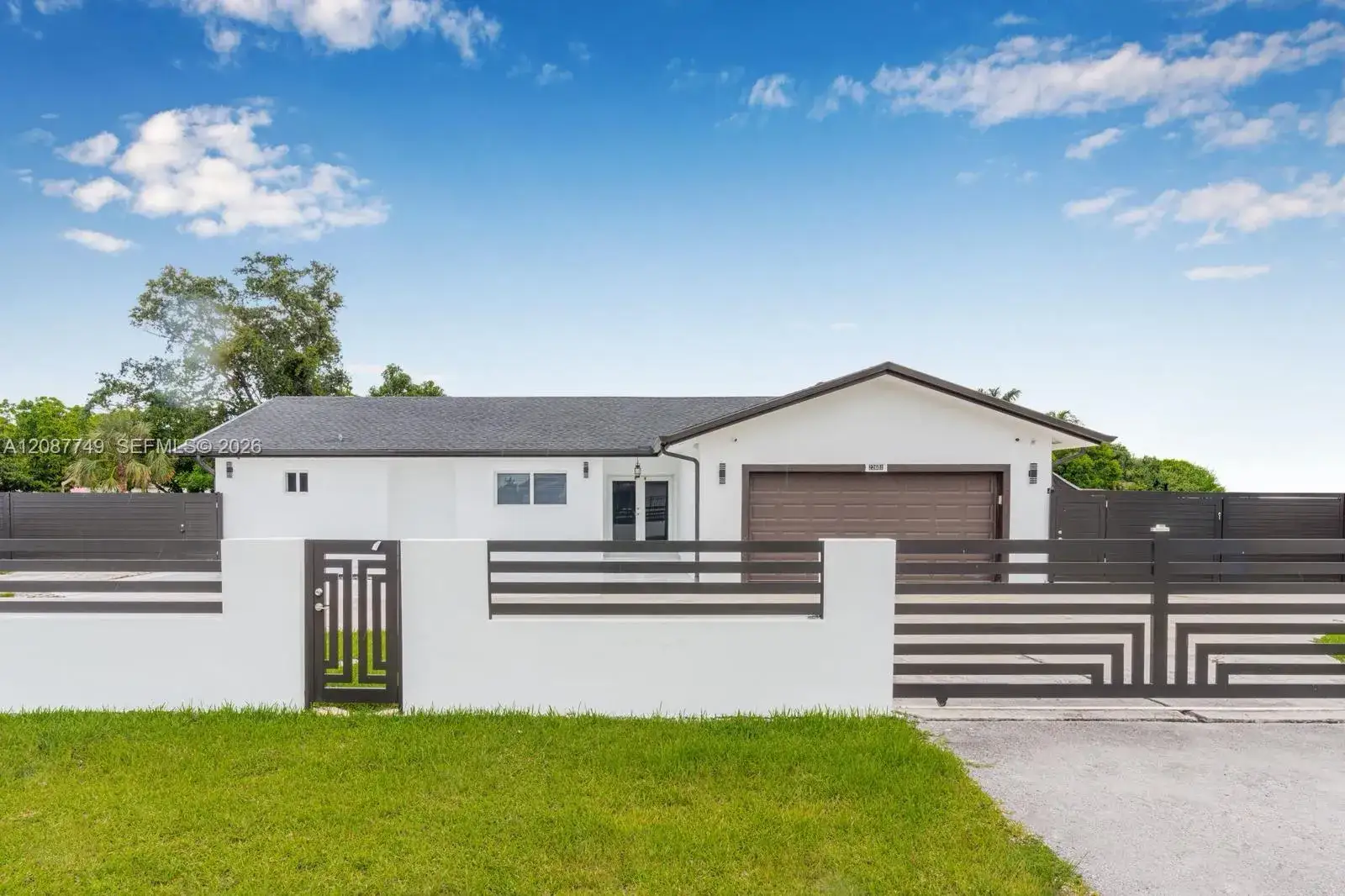 3 bedroom 2 bath Residential for sale at 22601 SW 127th Ave, Miami FL 33170