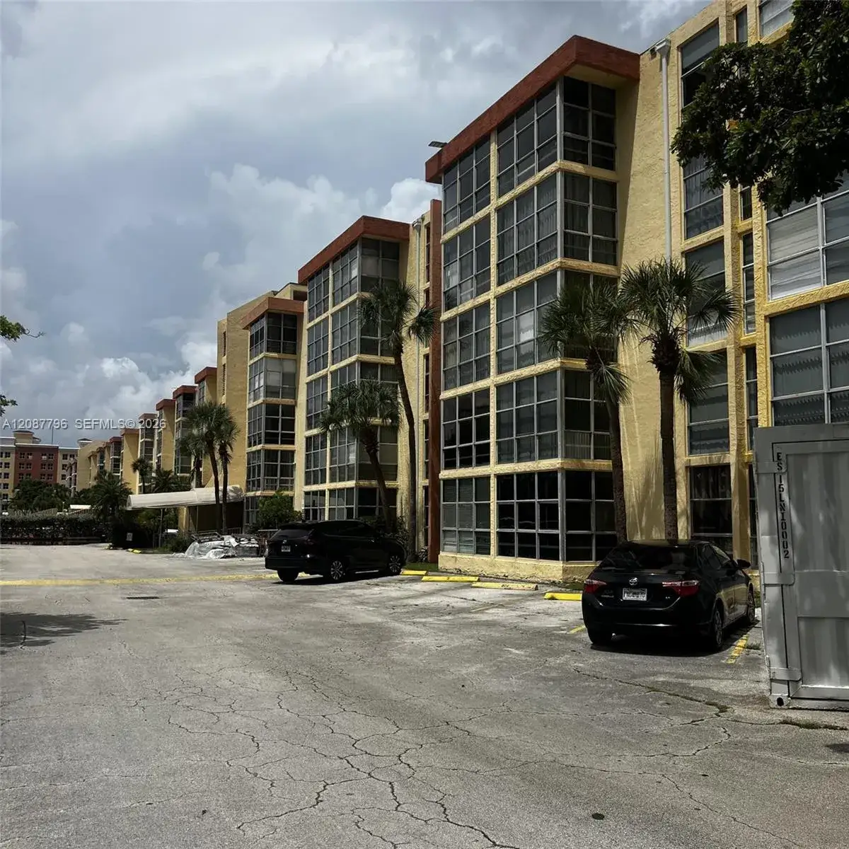 200 172nd St # 504, Sunny Isles Beach FL 33160