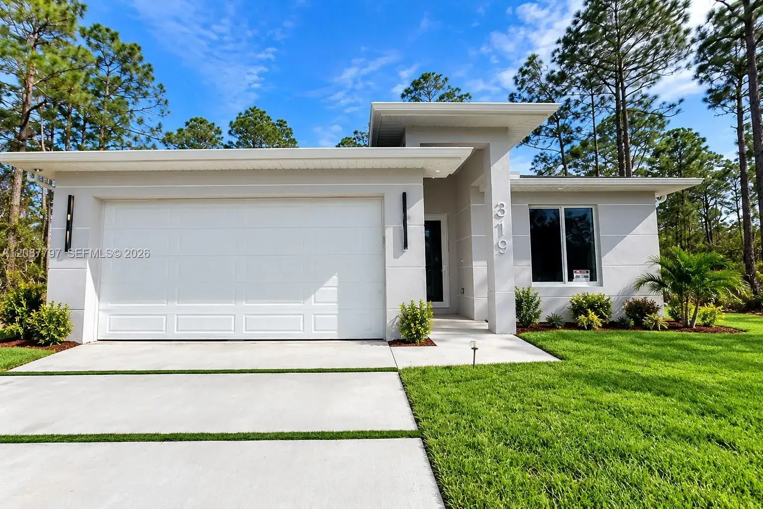 3 bedroom 2 bath Residential for sale at 319 S Lorena Ave, Lehigh Acres FL 33974