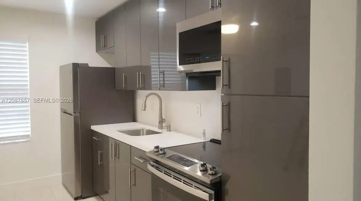 2 bedroom 2 bath Residential Lease for rent at 3766 SW 27th Ter, Miami FL 33134