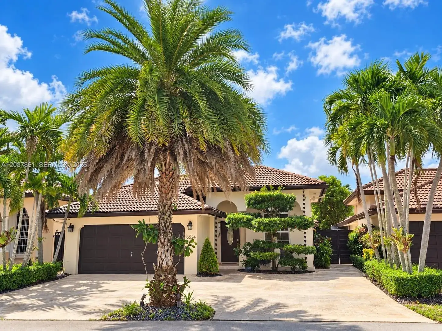 3 bedroom 2 bath Residential Lease for rent at 15524 SW 35th Ter, Miami FL 33185