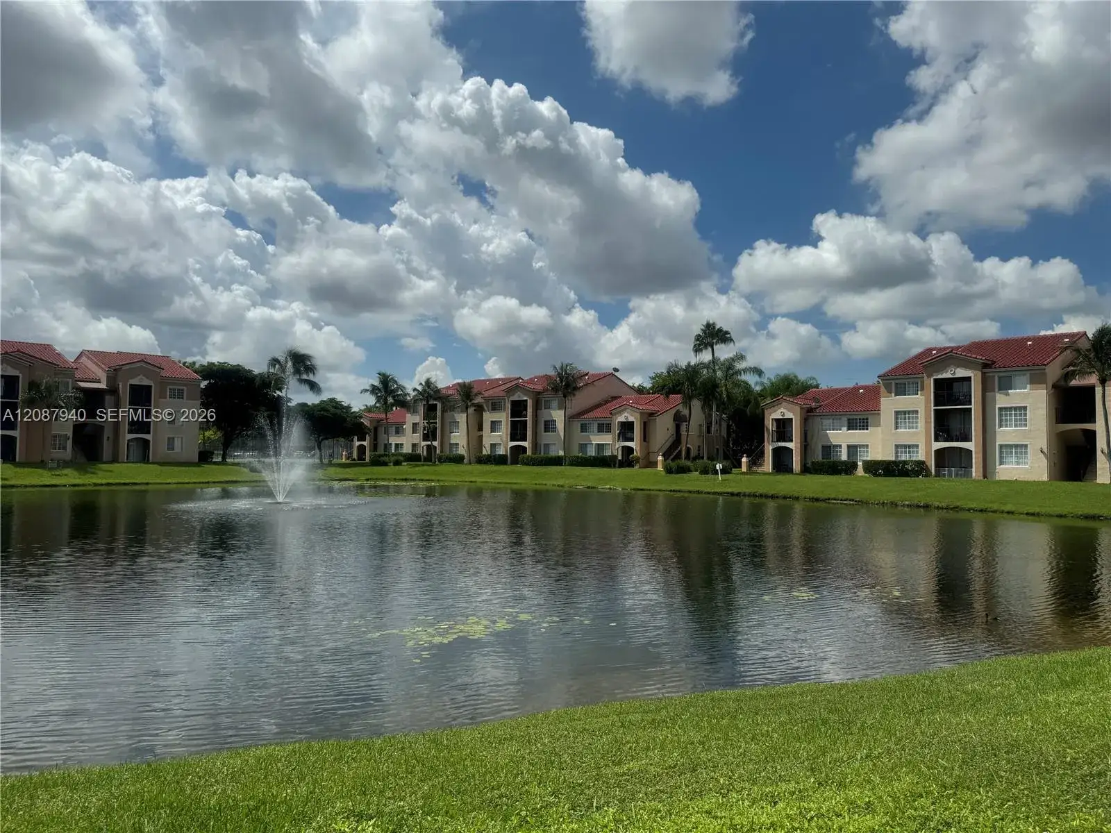 2 bedroom 2 bath Residential Lease for rent at 2091 Renaissance Blvd # 104, Miramar FL 33025