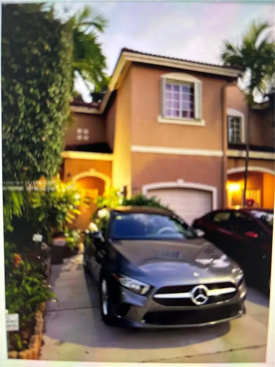 3 bedroom 2 bath Residential for sale at 14844 SW 9th Ln, Miami FL 33194