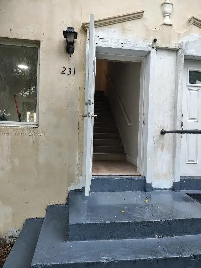 3 bedroom 2 bath Residential for sale at 231 NW 83rd St # 231, Miami FL 33150