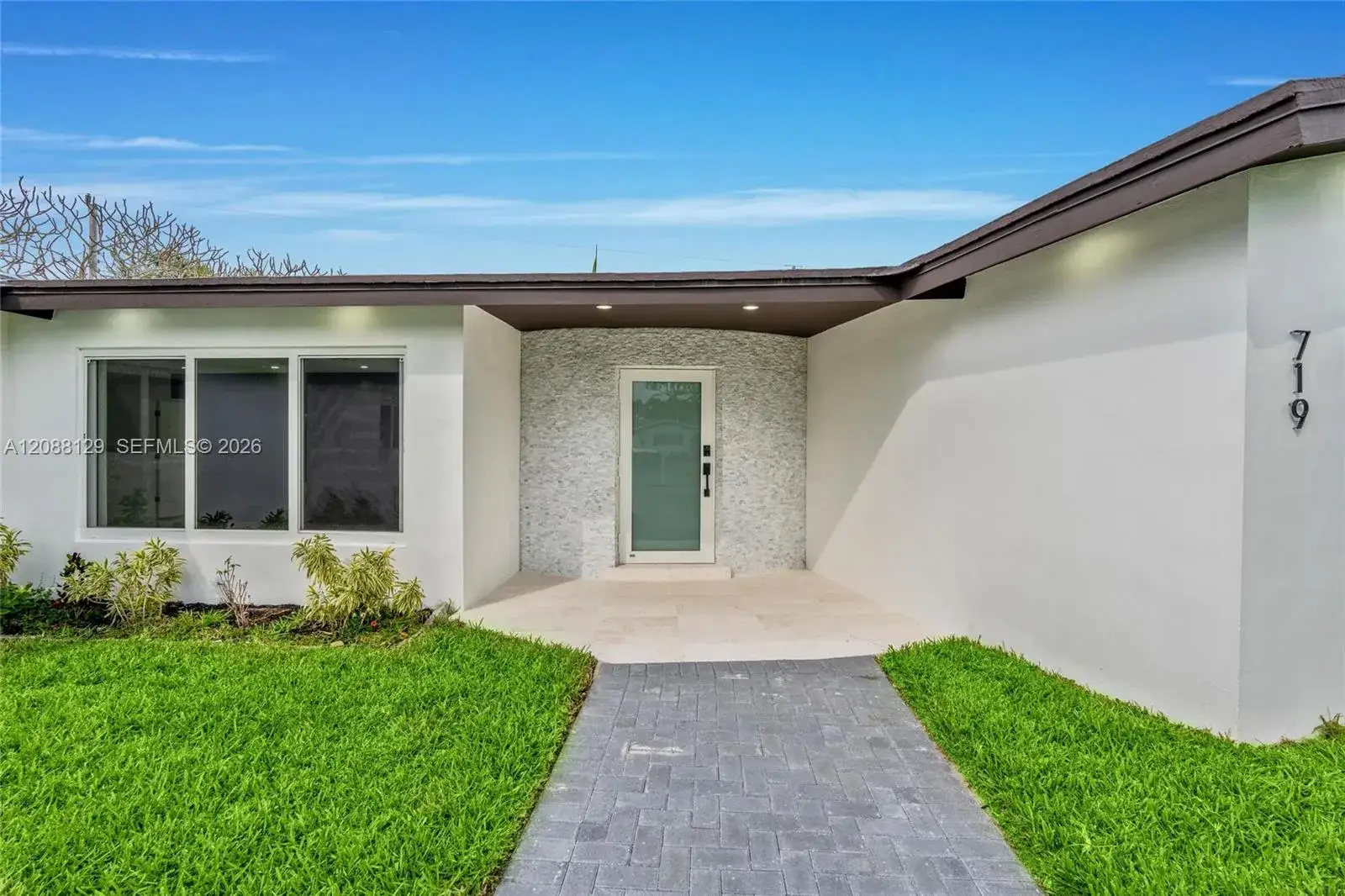 4 bedroom 2 bath Residential Lease for rent at 719 SW 25th Ave # 719, Boynton Beach FL 33435