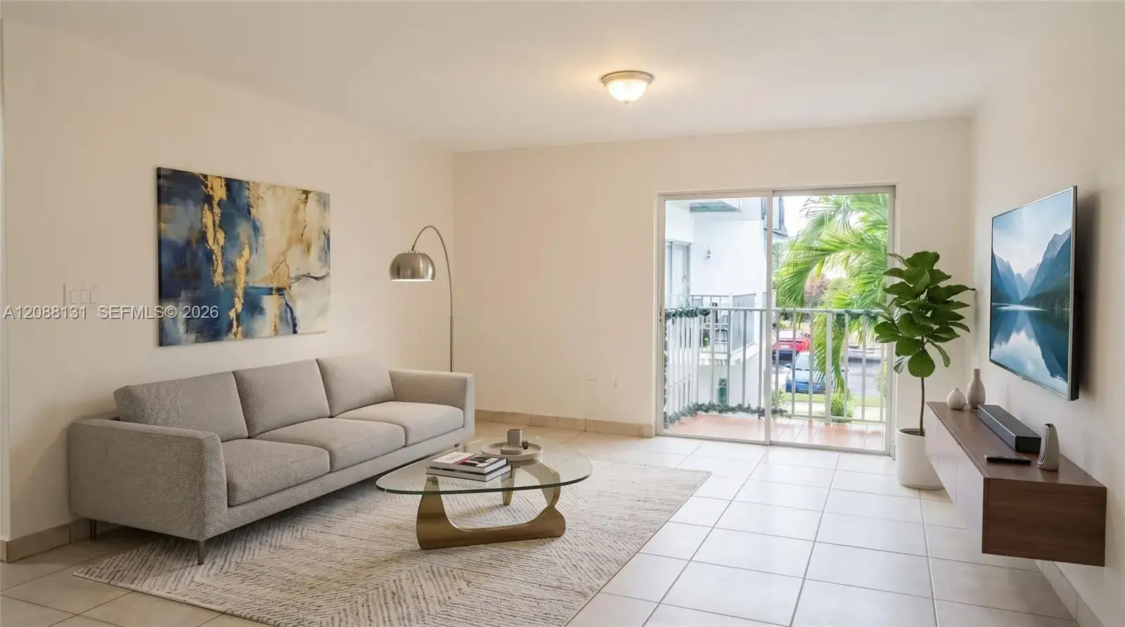 2 bedroom 1 bath Residential Lease for rent at 7238 SW 94th Pl # D5, Miami FL 33173