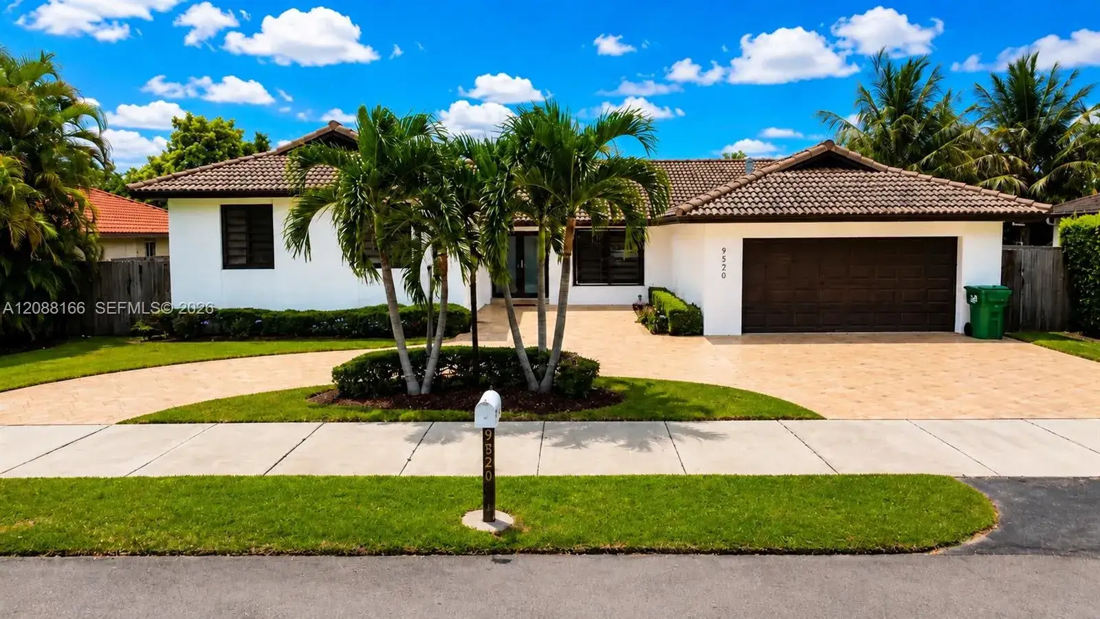 3 bedroom 2 bath Residential for sale at 9520 SW 117th Ave, Miami FL 33186