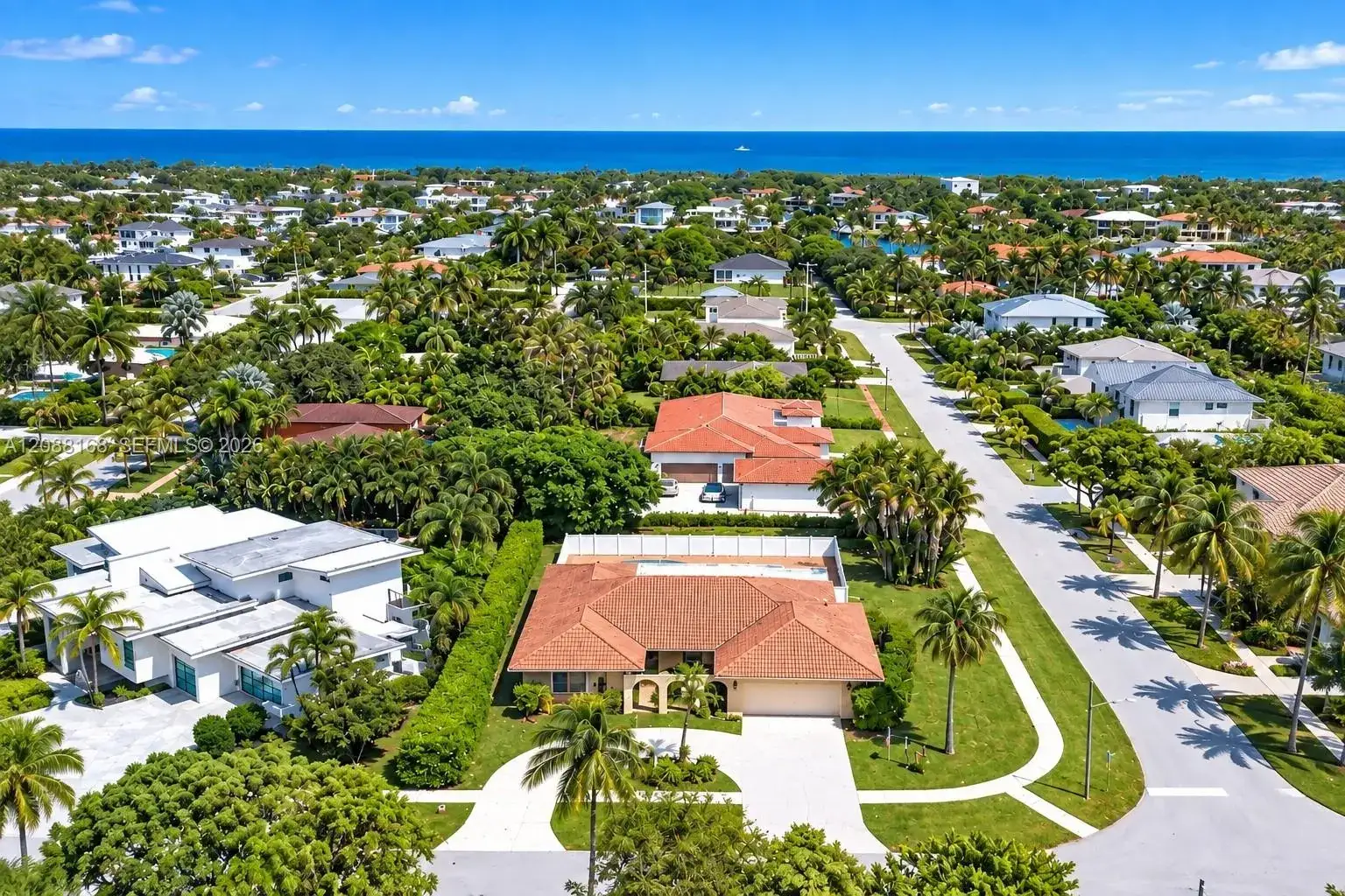 3 bedroom 3 bath Residential for sale at 820 NE 4th Ave, Boca Raton FL 33432