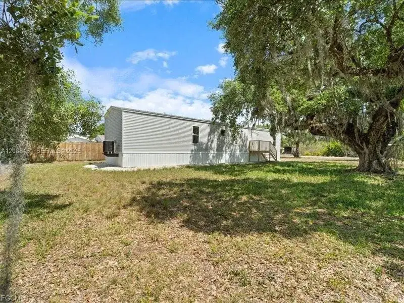 3 bedroom 2 bath Residential for sale at 1038 Canopy Ln, Moore Haven FL 33471