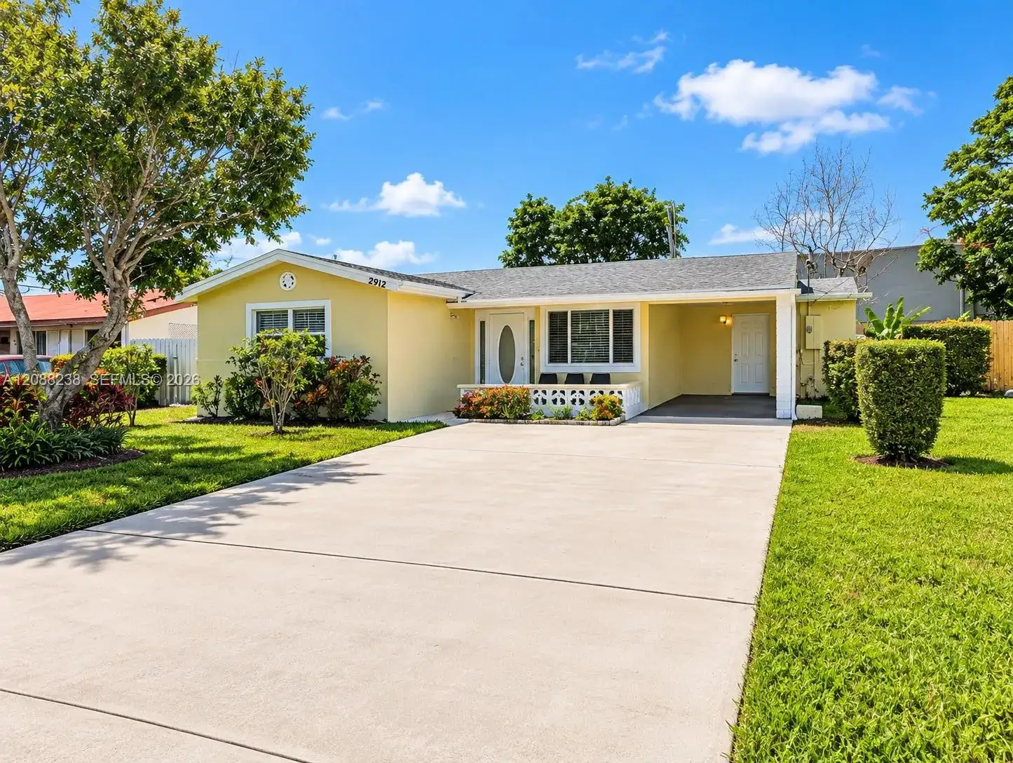 3 bedroom 2 bath Residential Lease for rent at 2912 Sunshine Blvd, Miramar FL 33023