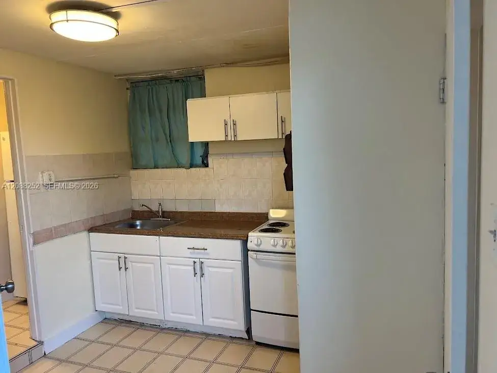 1 bedroom 1 bath Residential Lease for rent at 280 NW 104th Ter # 280, Miami FL 33150