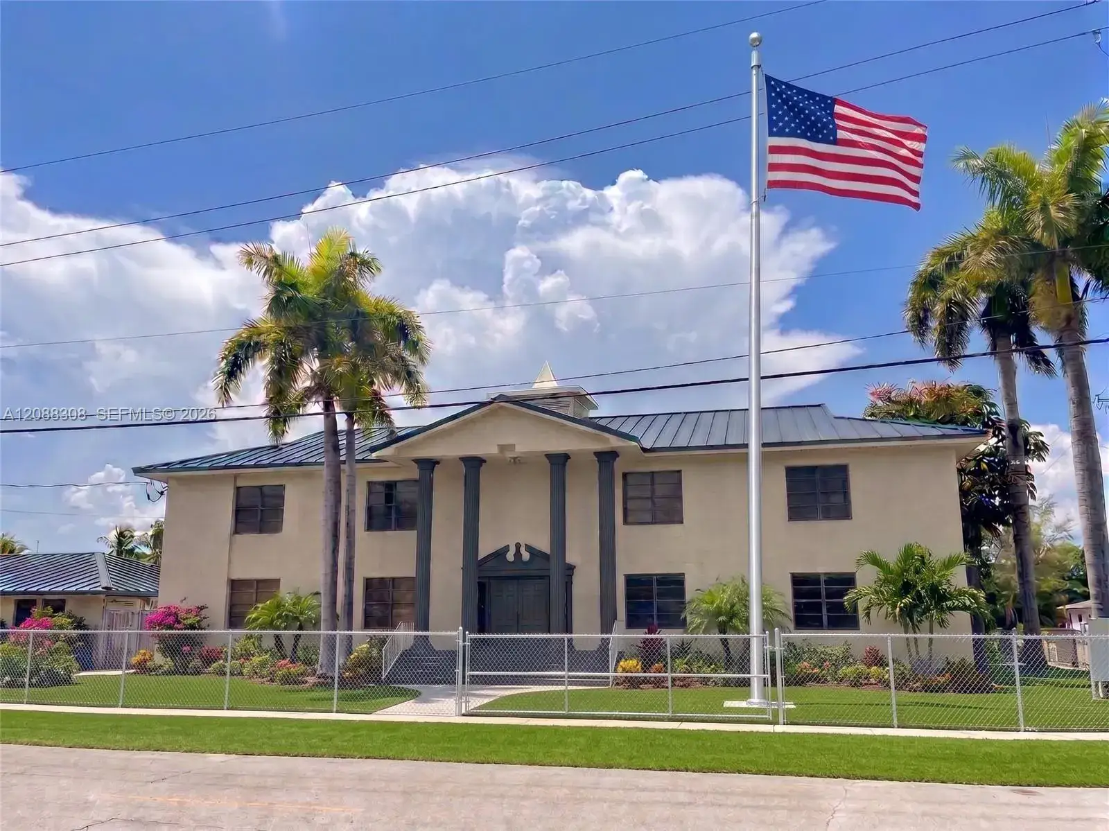 Commercial Sale for sale at 8700 NW 5th Ave, El Portal FL 33150
