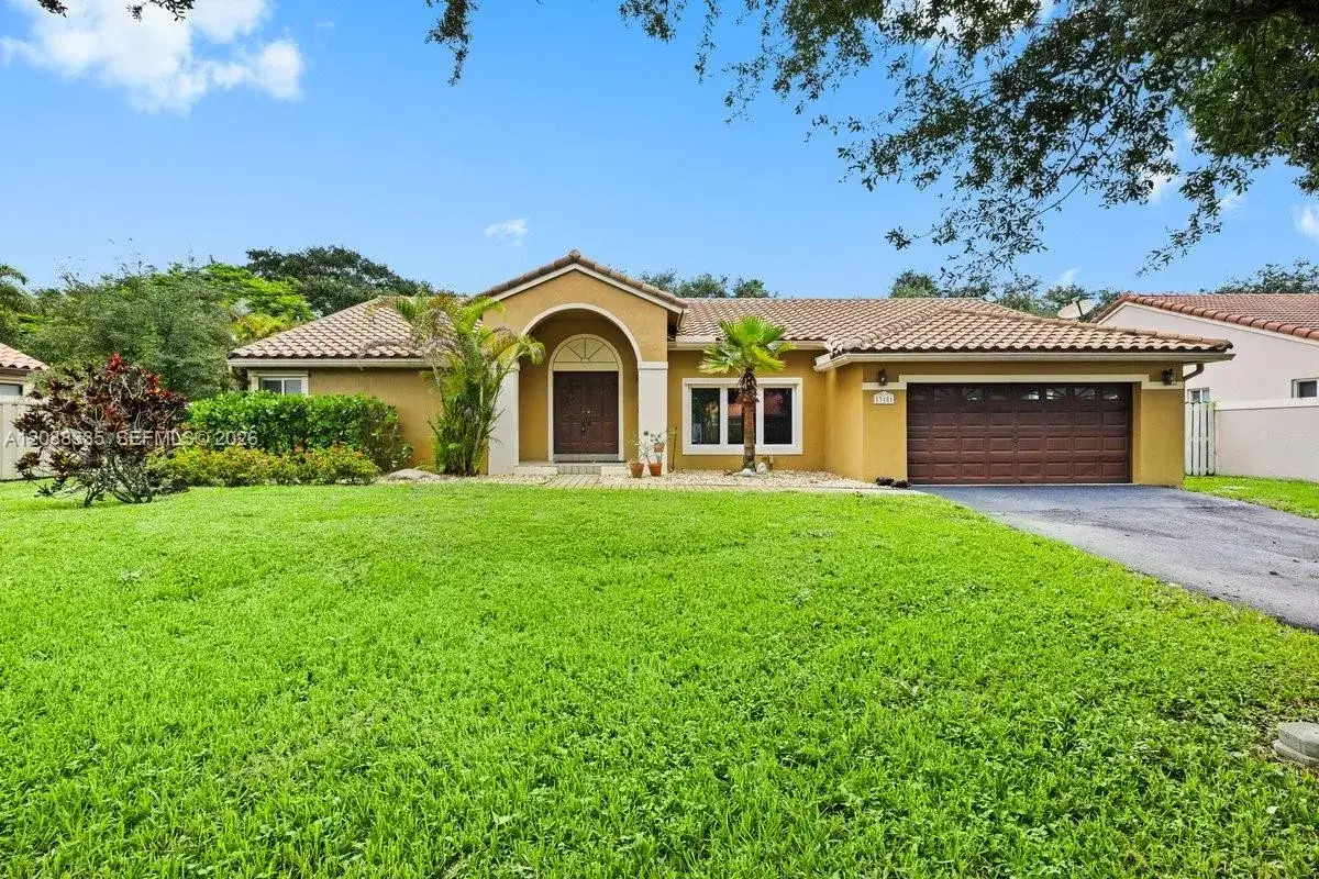 4 bedroom 2 bath Residential Lease for rent at 13181 NW 11th Pl # 0, Sunrise FL 33323