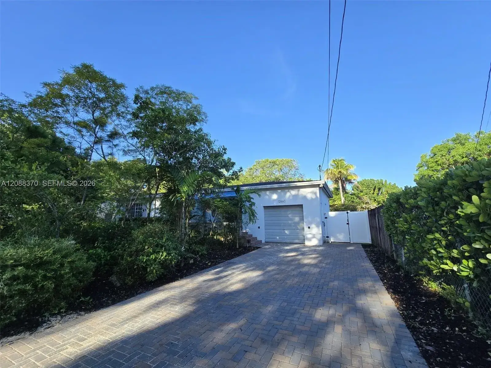 2 bedroom 1 bath Residential for sale at 12660 NE 4th Ave, North Miami FL 33161