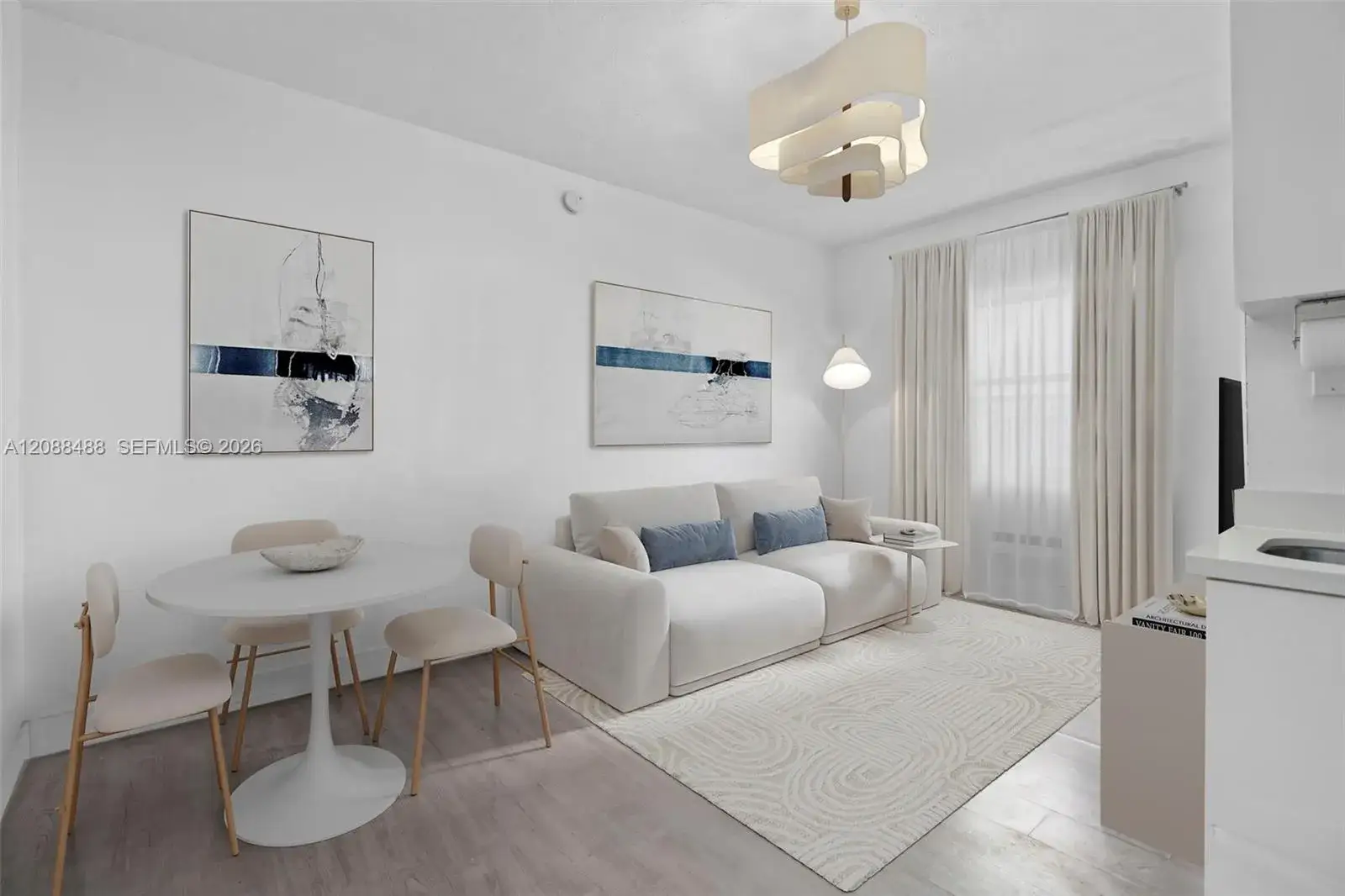 1 bedroom 1 bath Residential for sale at 335 Ocean Dr # 106, Miami Beach FL 33139