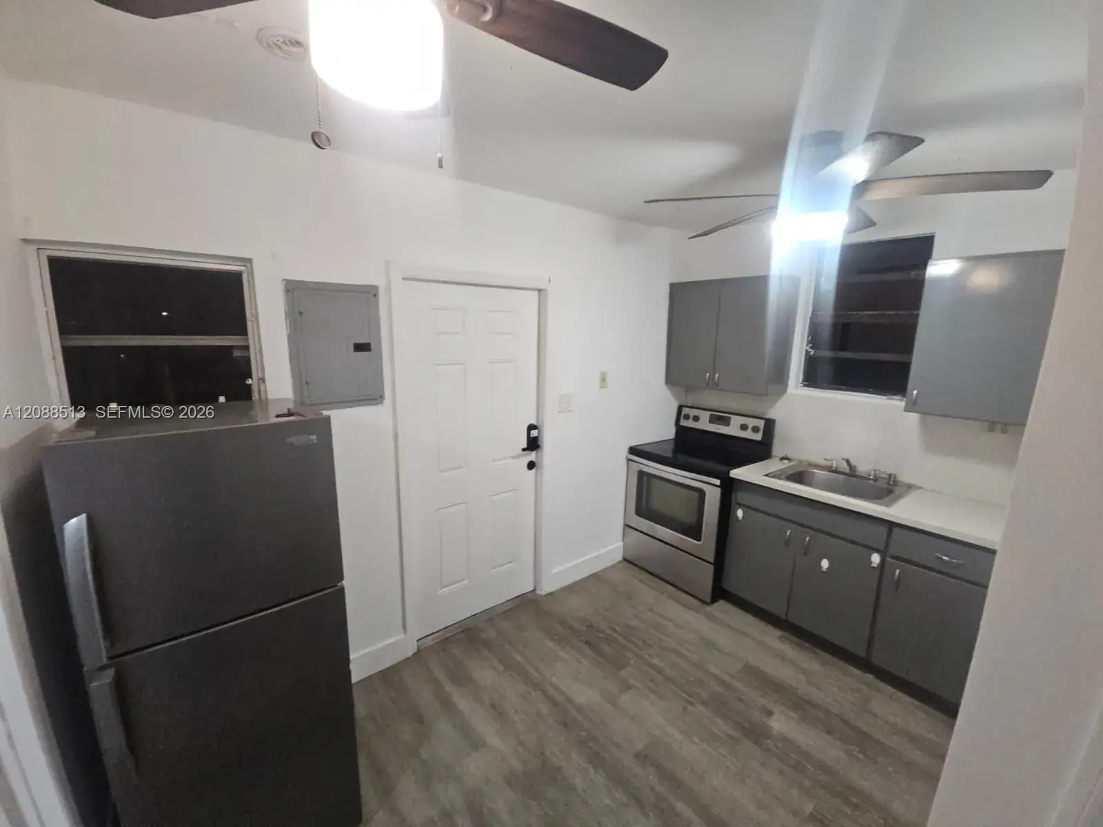 1 bedroom 1 bath Residential Lease for rent at 784 NW 100th St # C, Miami FL 33150