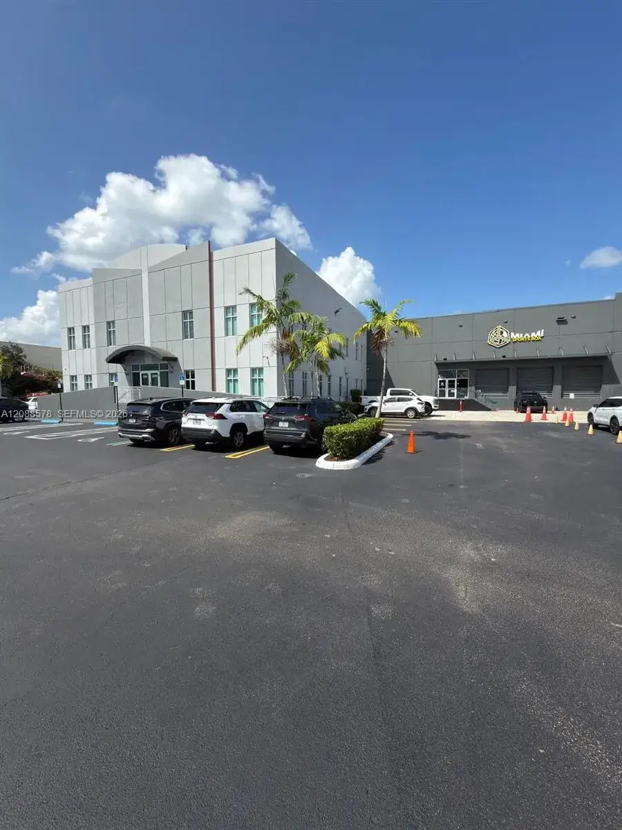 Commercial Sale for sale at 3500 NW 114th Ave # 214, Doral FL 33178