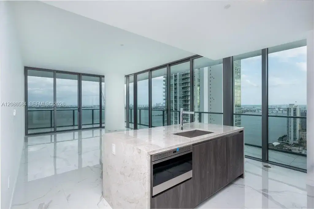 4 bedroom 4 bath Residential for sale at 480 NE 31 St # 3101, Miami FL 33137