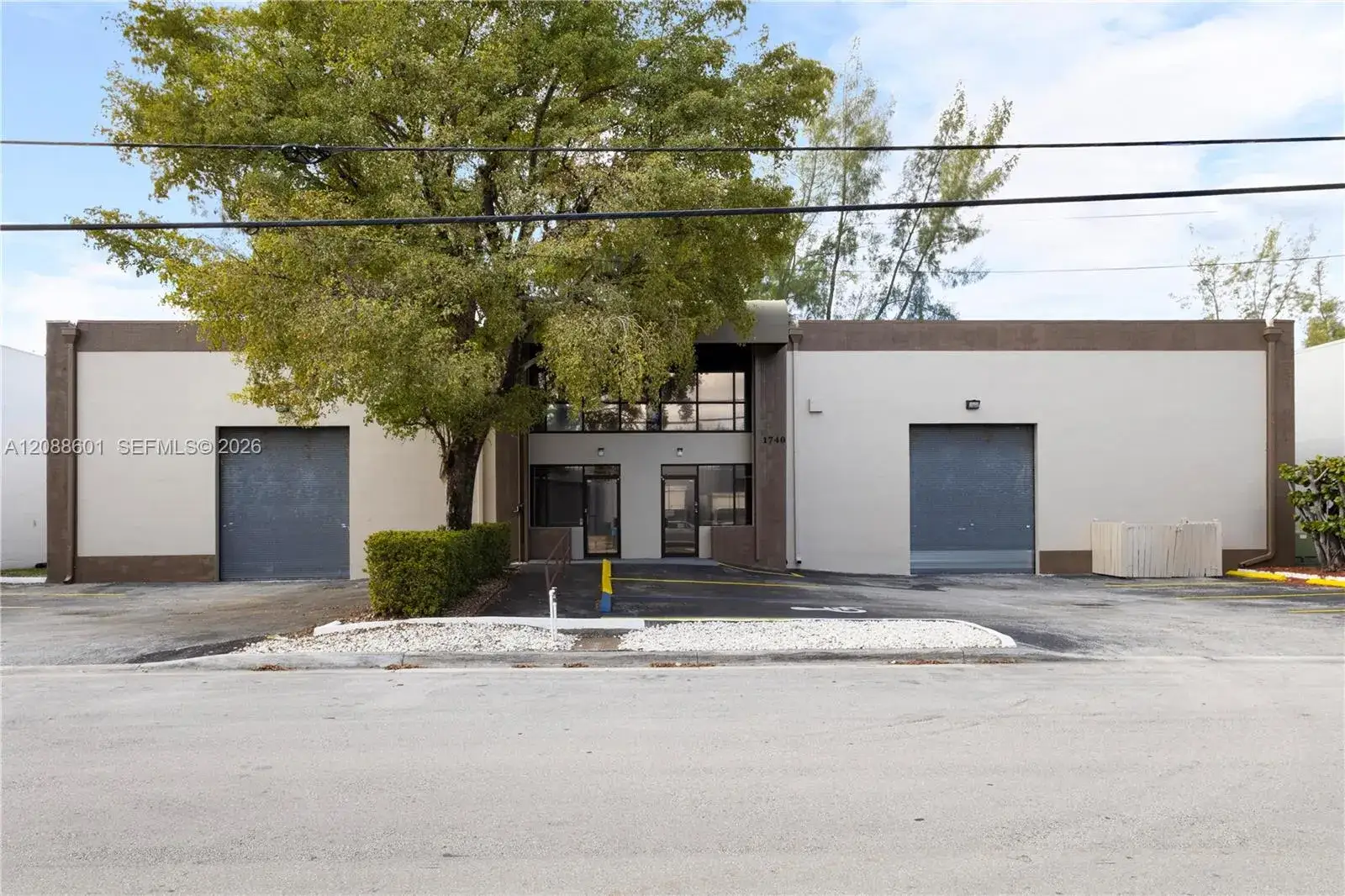 Commercial Sale for sale at 1740 NW 93 AV # 1740, Doral FL 33172
