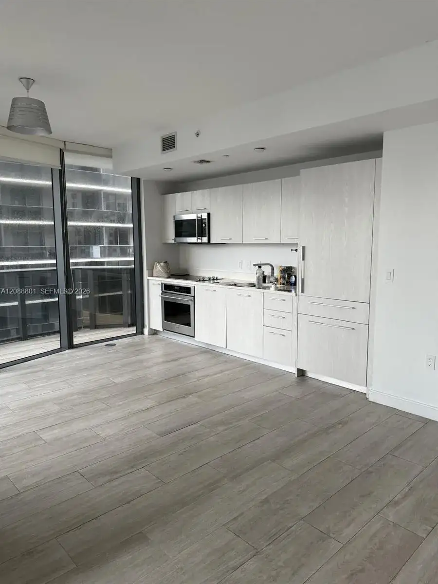 2 bedroom 2 bath Residential for sale at 55 SW 9th St # 2401, Miami FL 33130