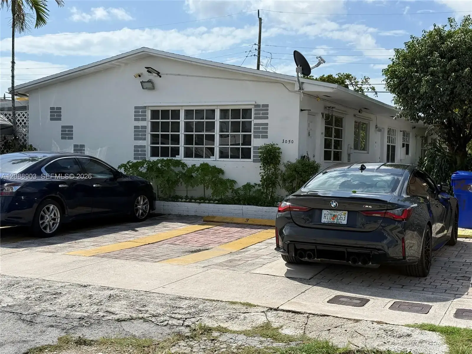 2 bedroom 1 bath Residential Lease for rent at 3050 NW 20th St # 2, Miami FL 33142