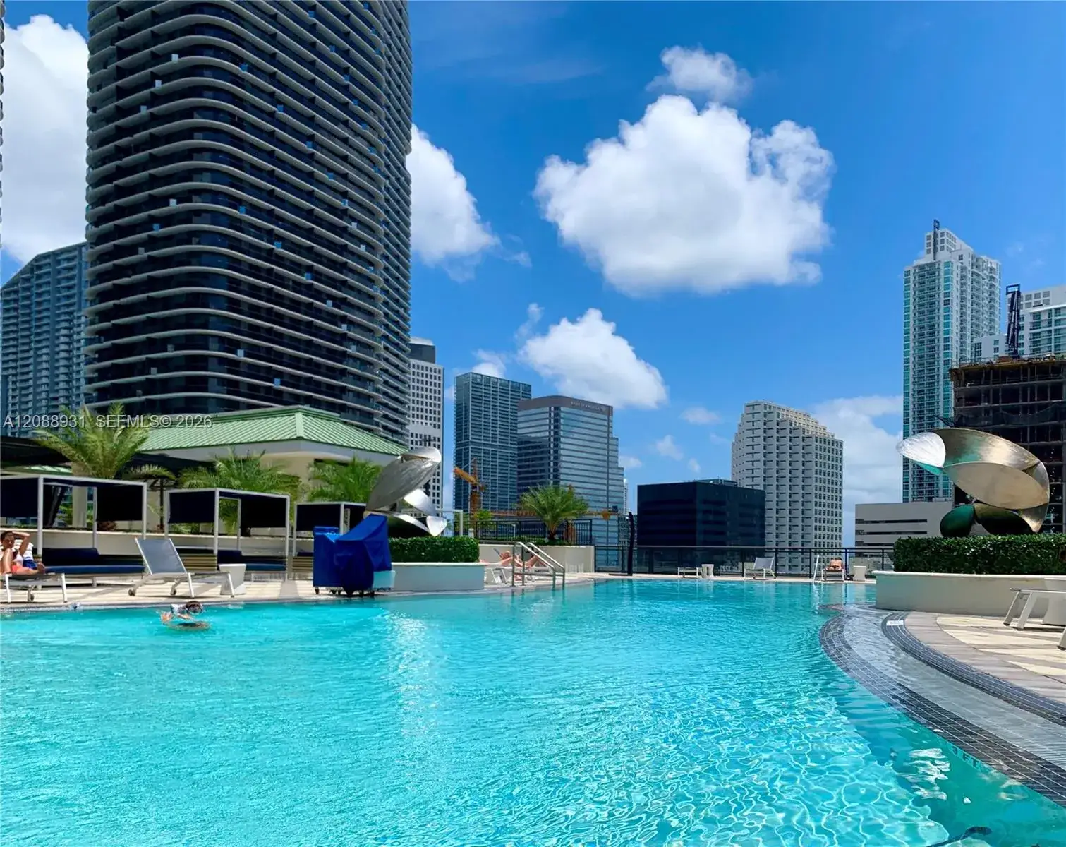 2 bedroom 2 bath Residential for sale at 999 SW 1st Ave # 3206, Miami FL 33130