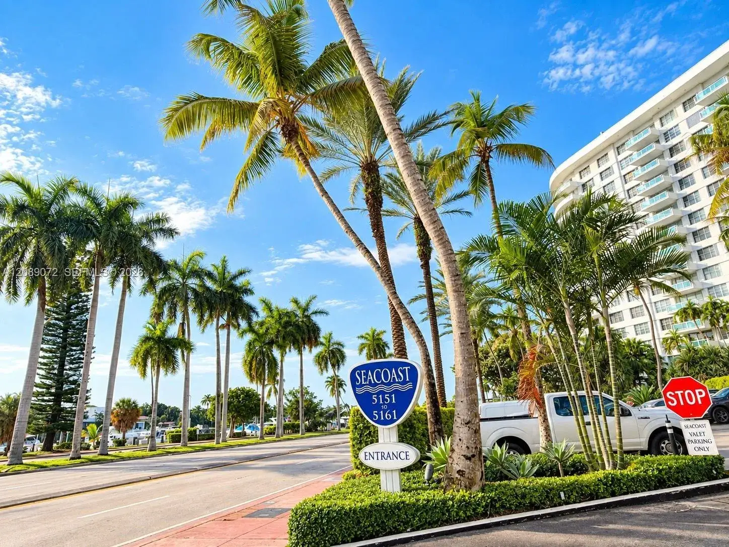 1 bedroom 1 bath Residential Lease for rent at 5161 Collins Ave # 310, Miami Beach FL 33140