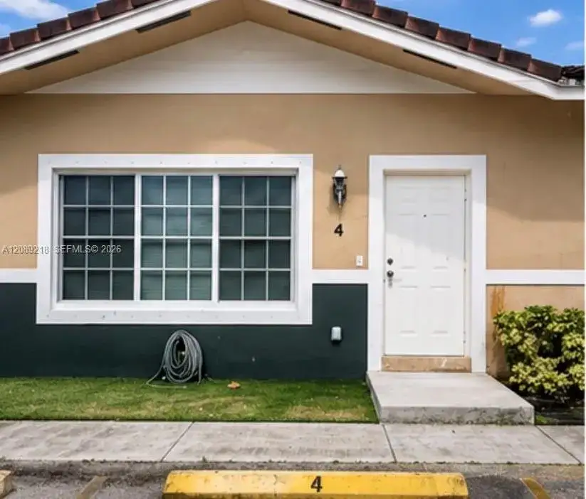 2 bedroom 2 bath Residential for sale at 312 NE 3rd St # 4, Hallandale Beach FL 33009
