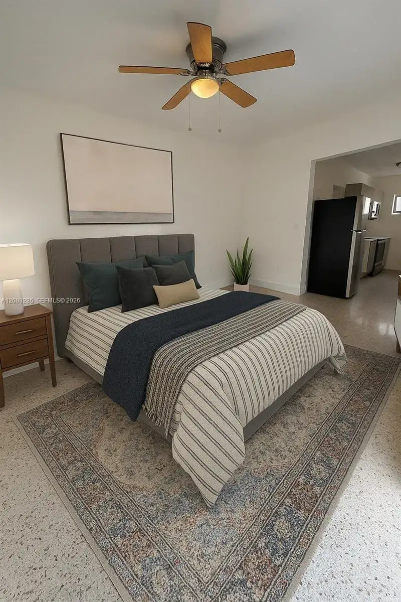 1 bath Residential Lease for rent at 600 SW 10th St # 2, Miami FL 33130