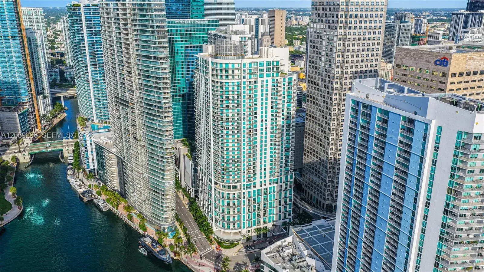 1 bedroom 1 bath Residential for sale at 300 S Biscayne Blvd # 3509, Miami FL 33131