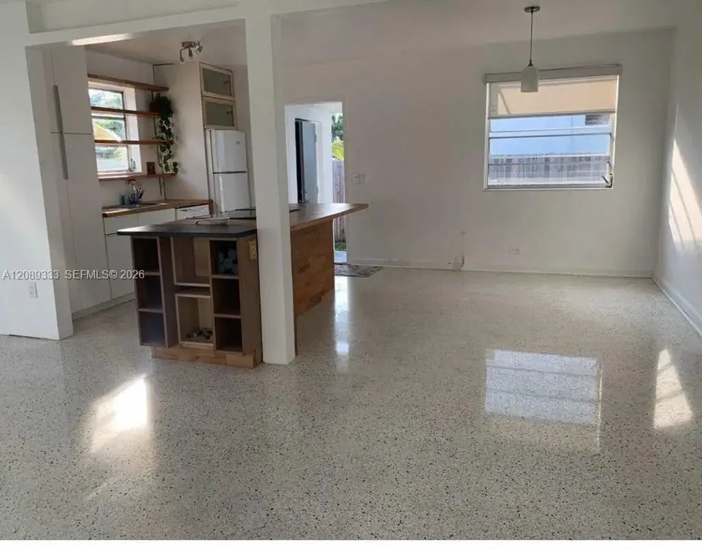 2 bedroom 1 bath Residential Lease for rent at 3339 Frow Ave # 1, Miami FL 33133