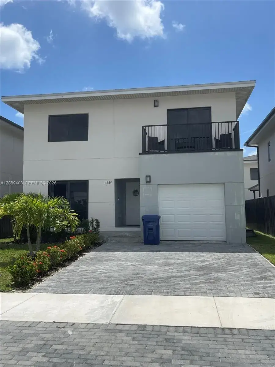 5 bedroom 3 bath Residential for sale at 1384 NW 2nd Ter, Florida City FL 33034